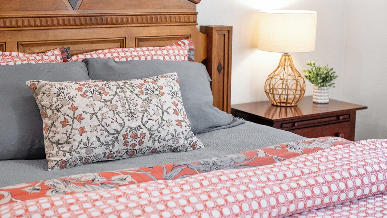 Photo of Bedroom in Roseburg