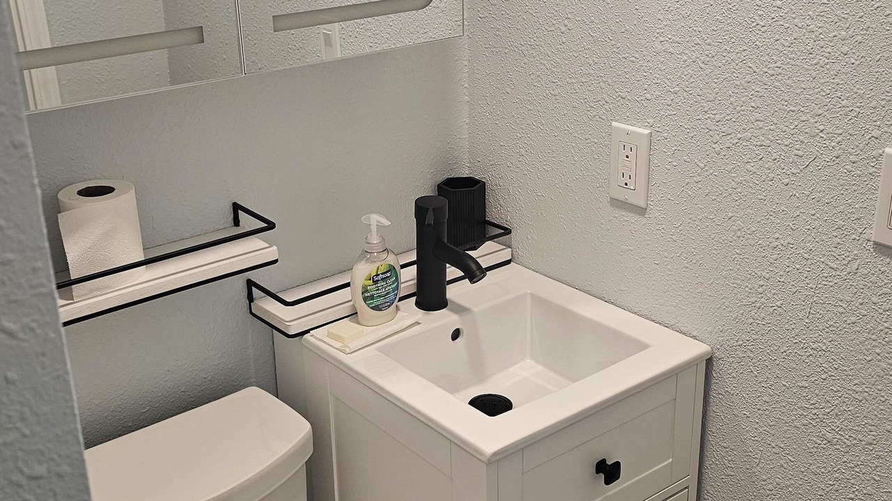 Photo of Bathroom in Mead