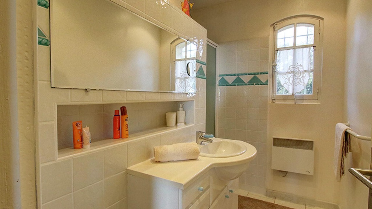 Photo of Bathroom in Pignans