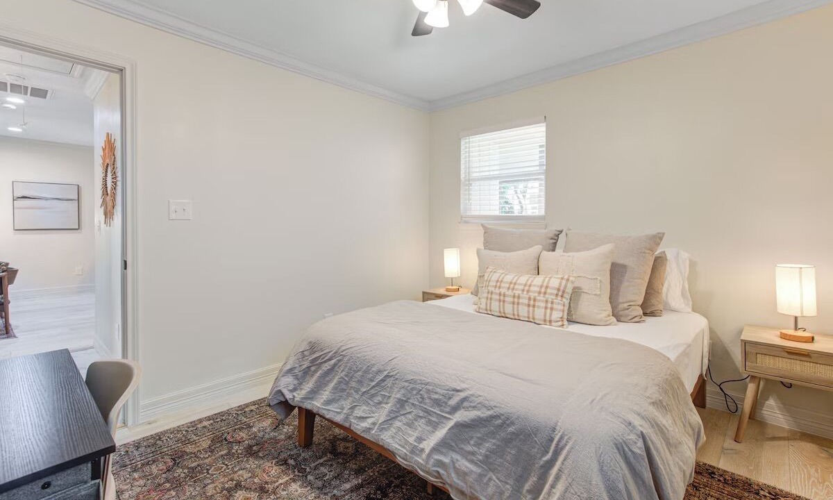 Photo of Bedroom in Shady Acres