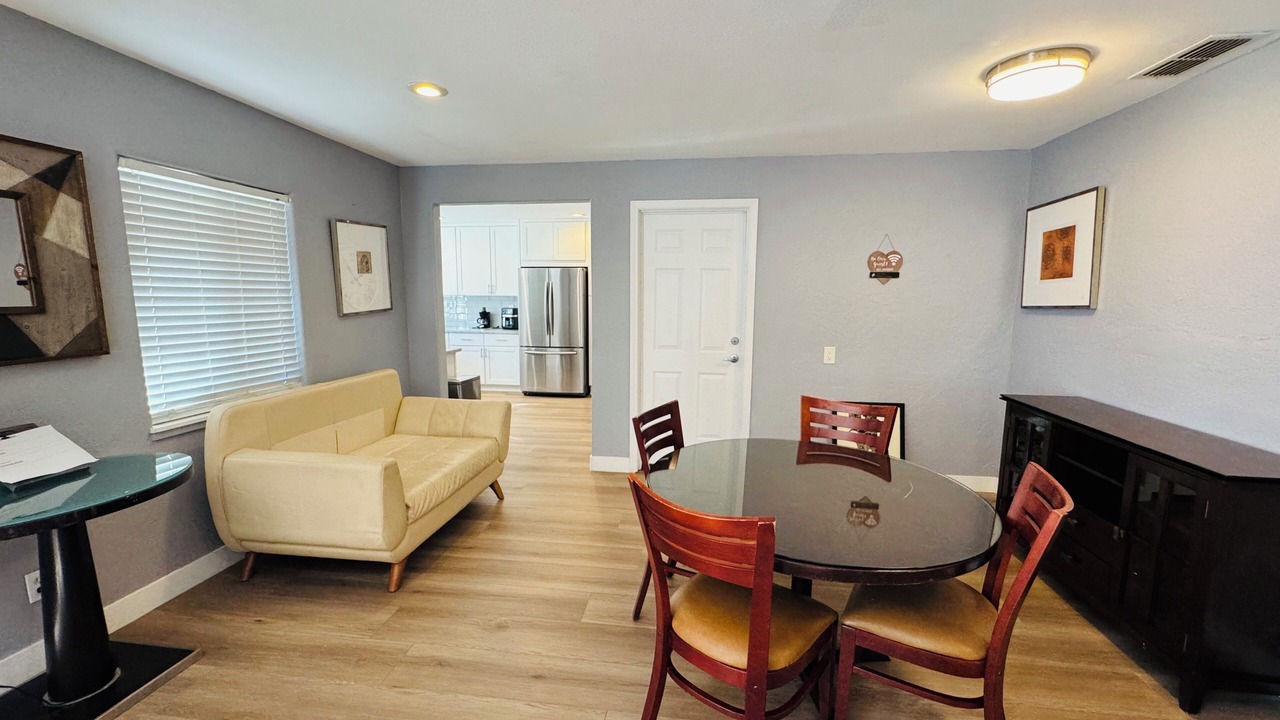 Photo of Livingroom in Sacramento