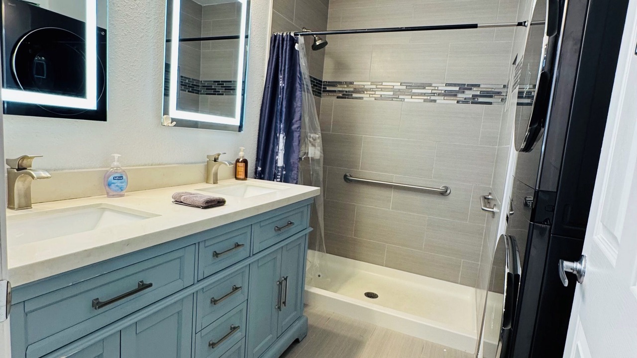 Photo of Bathroom in Sacramento