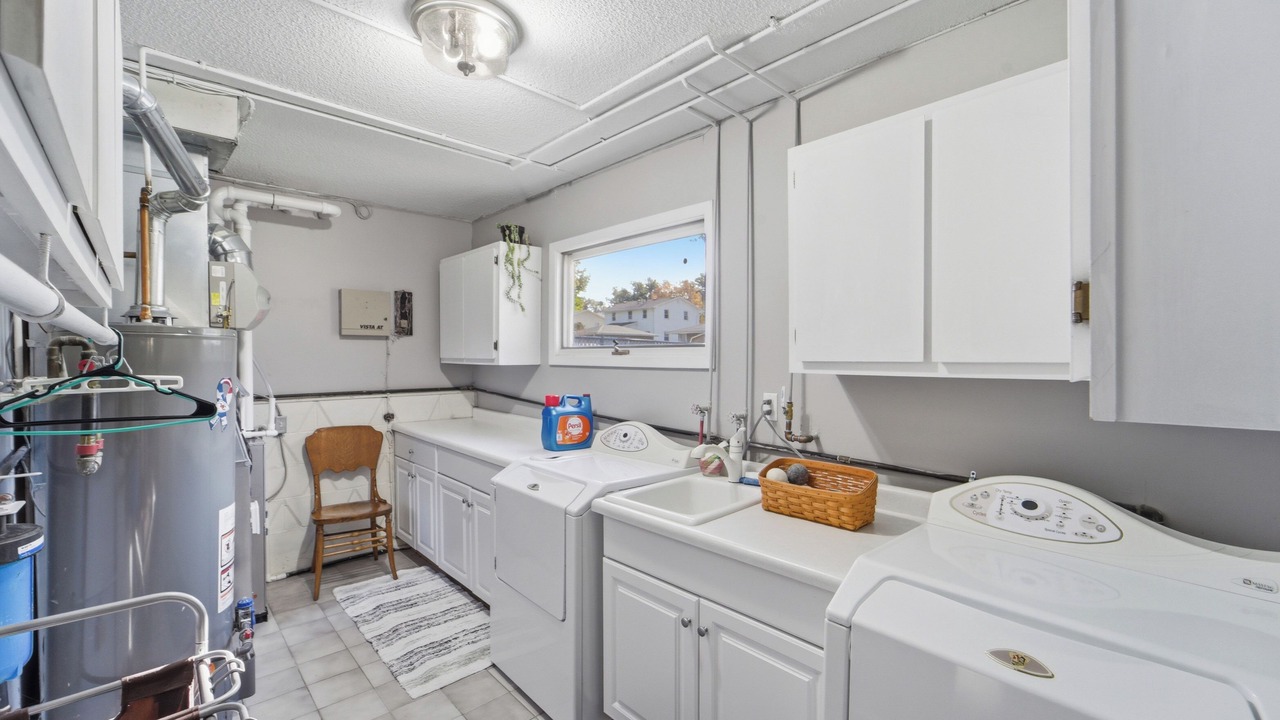 Photo of Bedroom in Windsor Heights