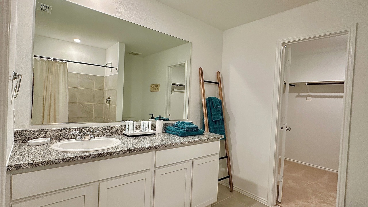Photo of Bathroom in Little Elm