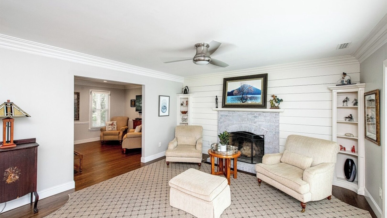 Photo of Livingroom in McAlpine