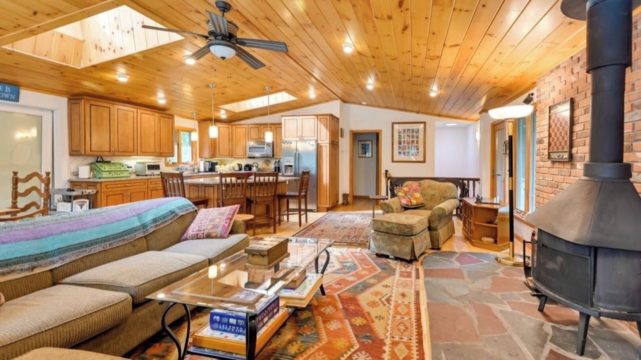 Photo of Bedroom in Tolland