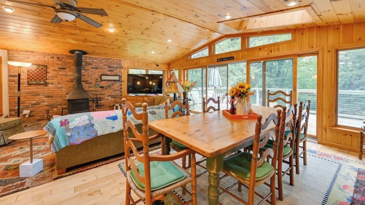 Photo of Others in Tolland