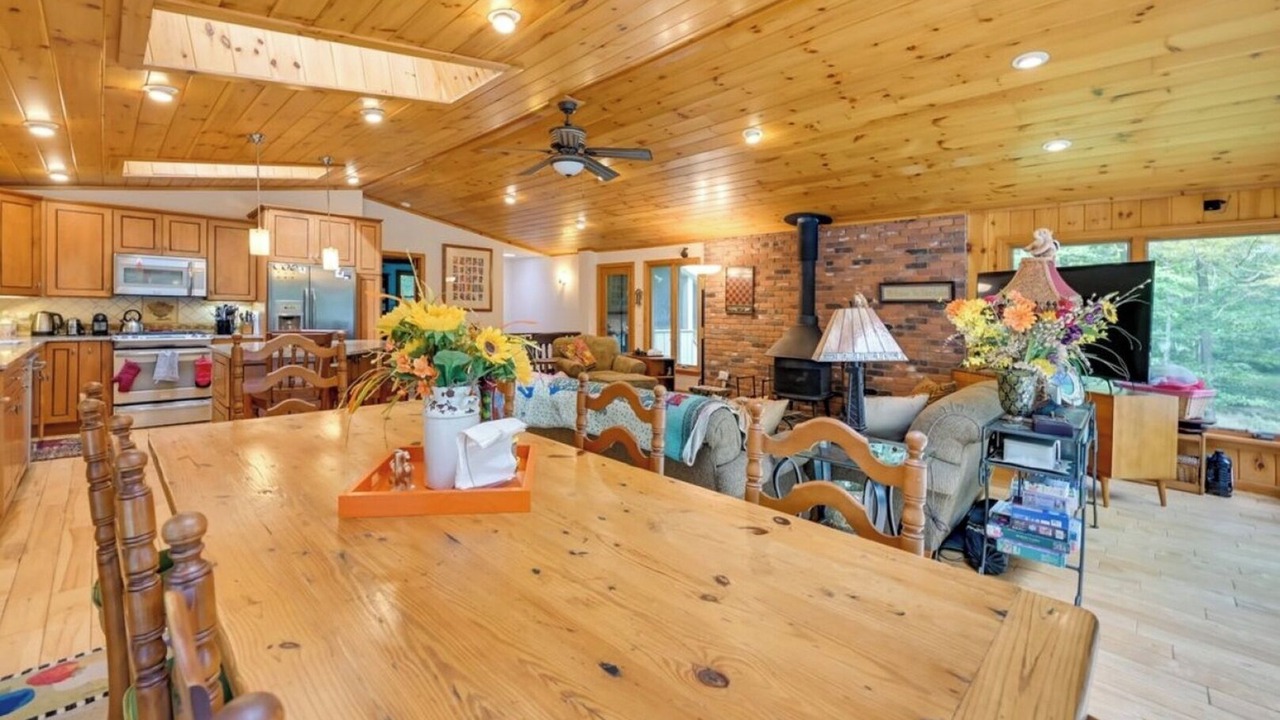 Photo of Others in Tolland