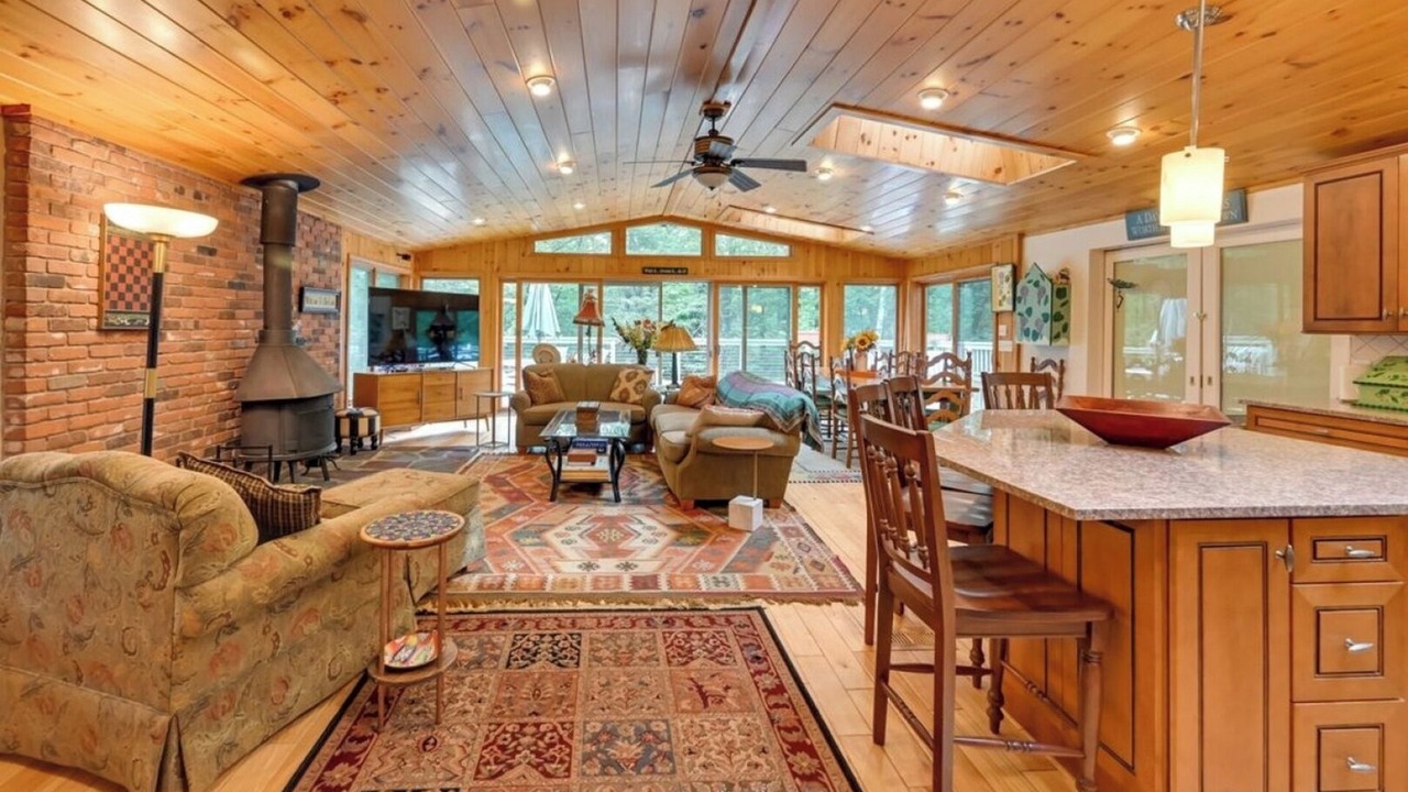 Photo of Bedroom in Tolland