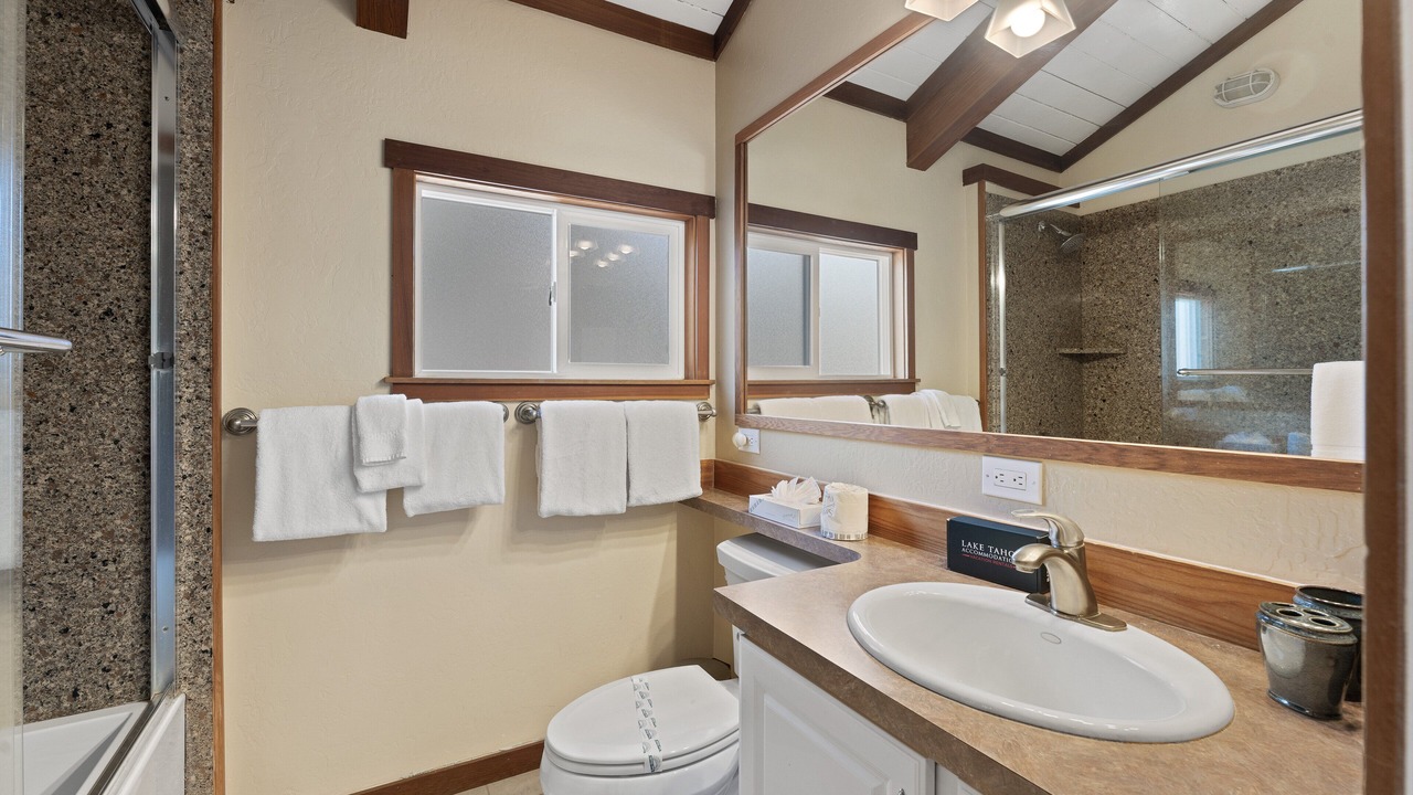 Photo of Bathroom in Rancho Bijou