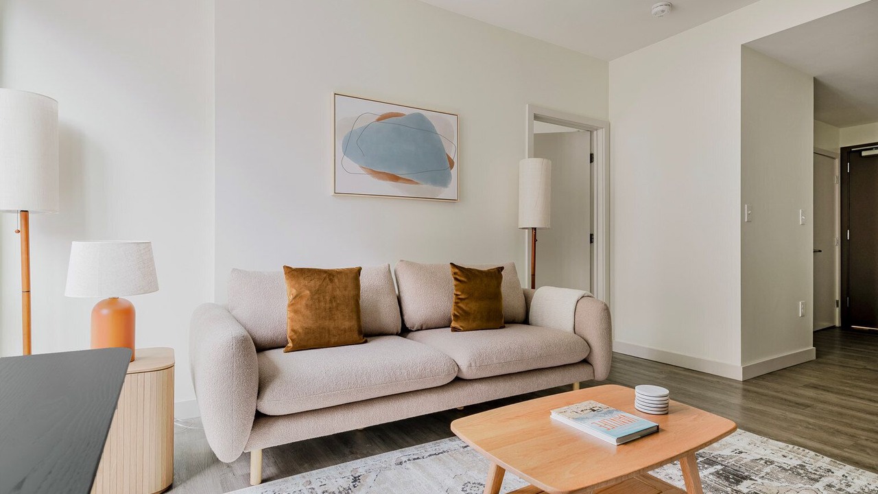 Photo of Livingroom in Downtown Boston