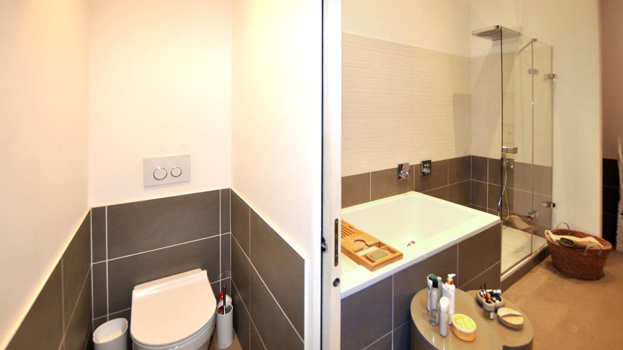 Photo of Bathroom in Thezan-des-Corbieres