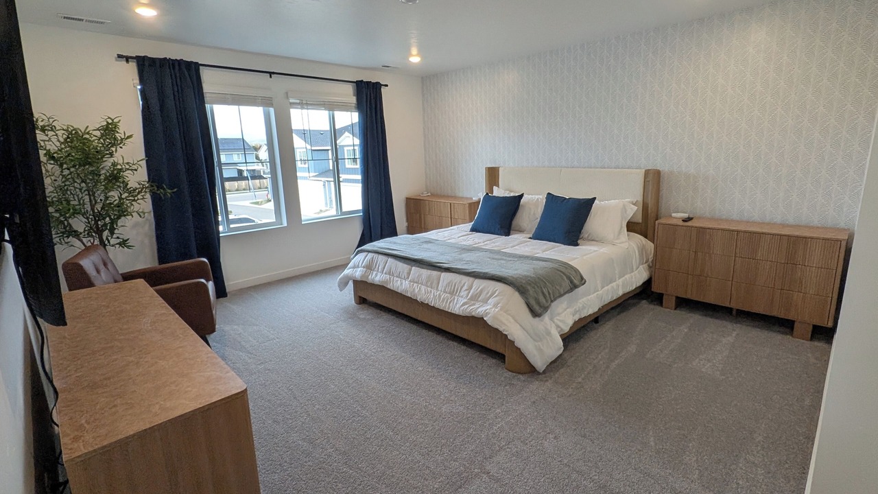 Photo of Bedroom in Eagle