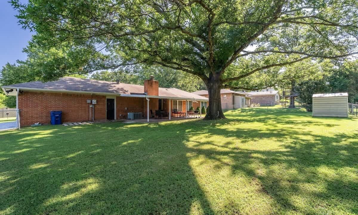 Photo of Outdoor in Fort Smith