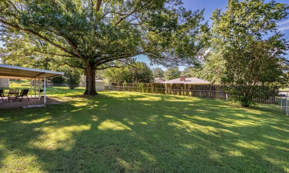 Photo of Outdoor in Fort Smith