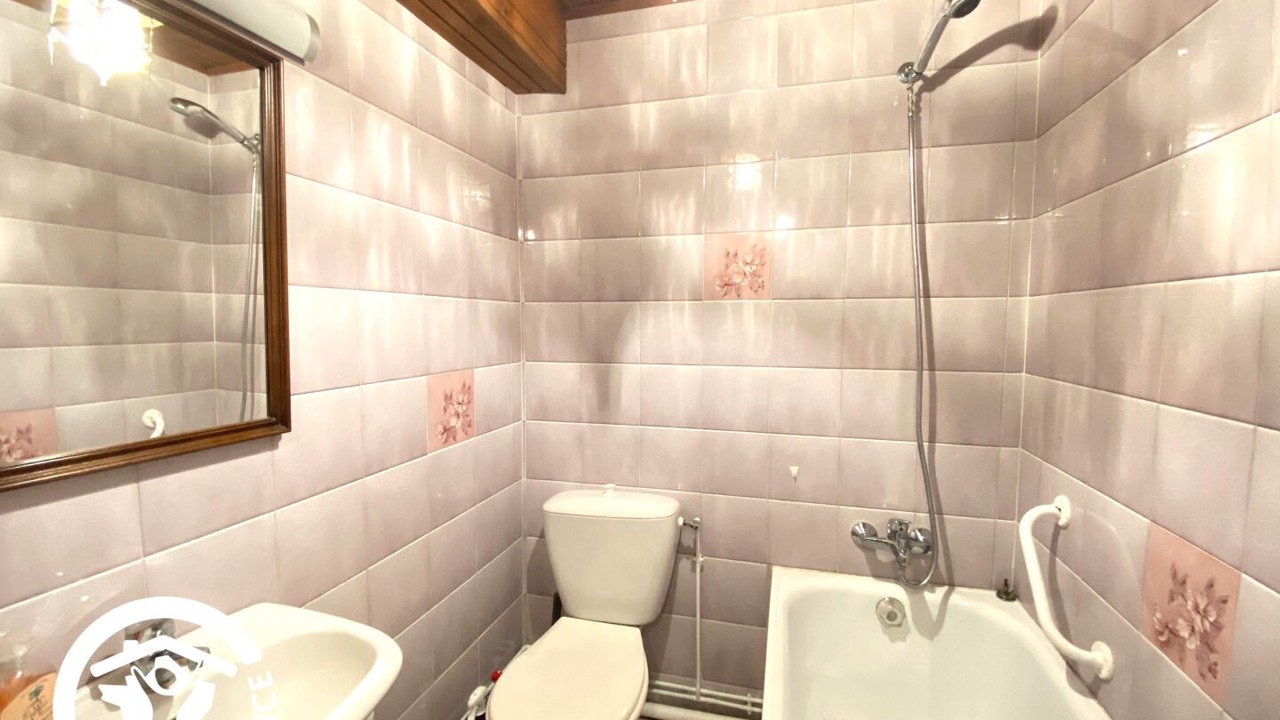Photo of Bathroom in Arques