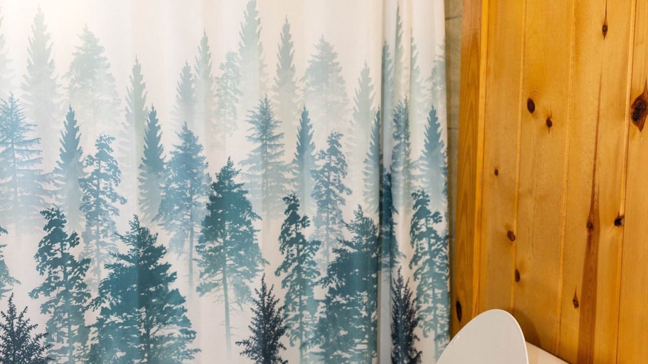 Photo of Bathroom in Helenwood