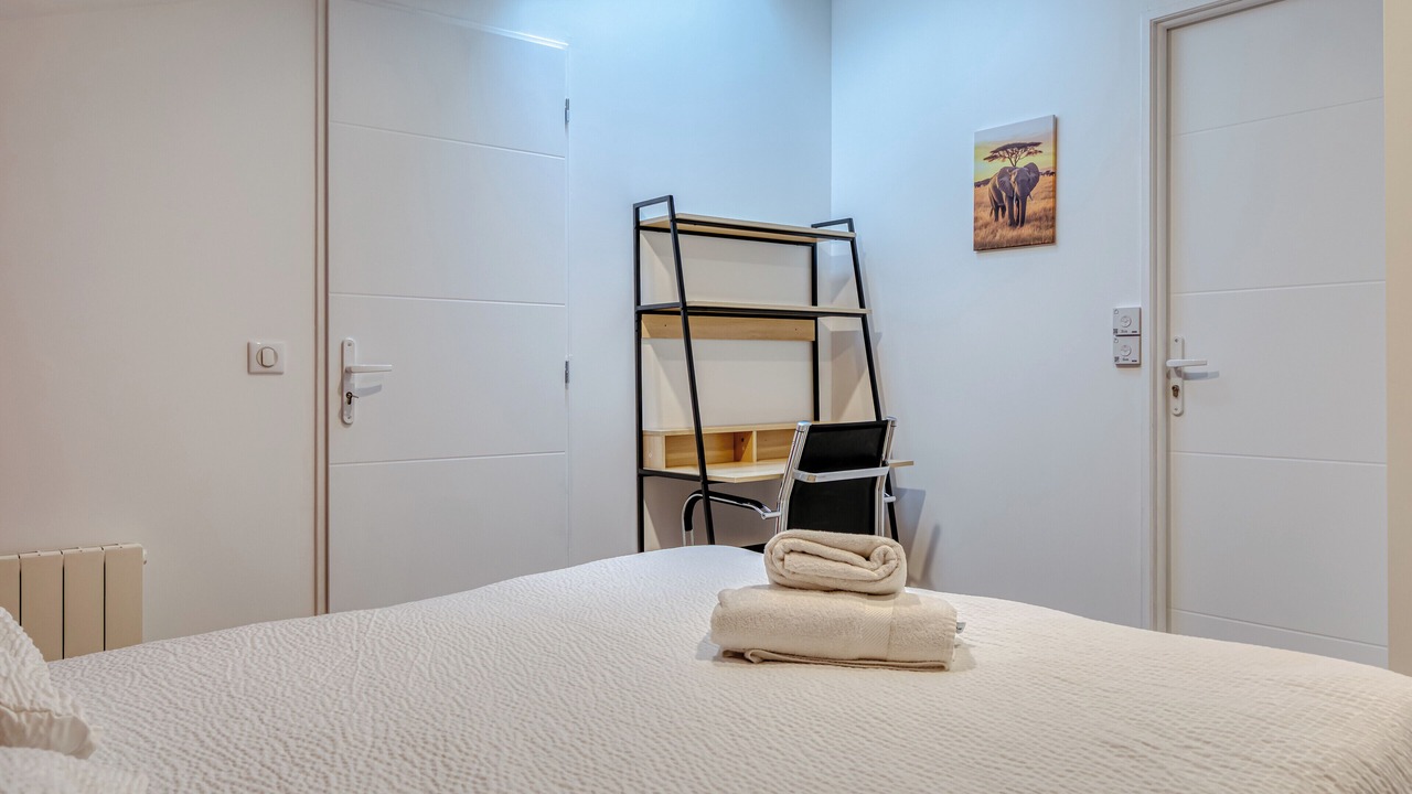 Photo of Bedroom in Quartier Saint-Marc - Croix de Pierre - Saint-Nicaise