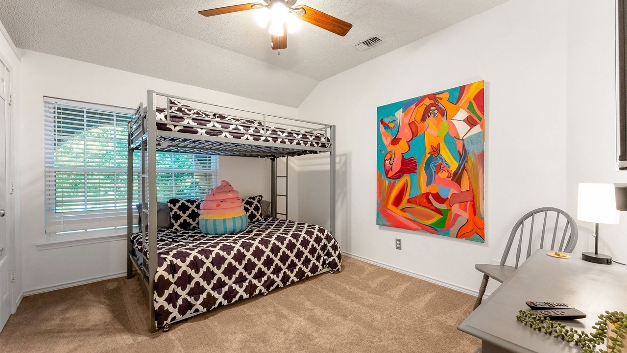 Photo of Bedroom in Allen