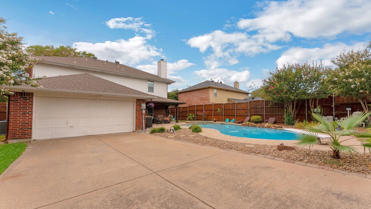 Photo of Outdoor in Allen