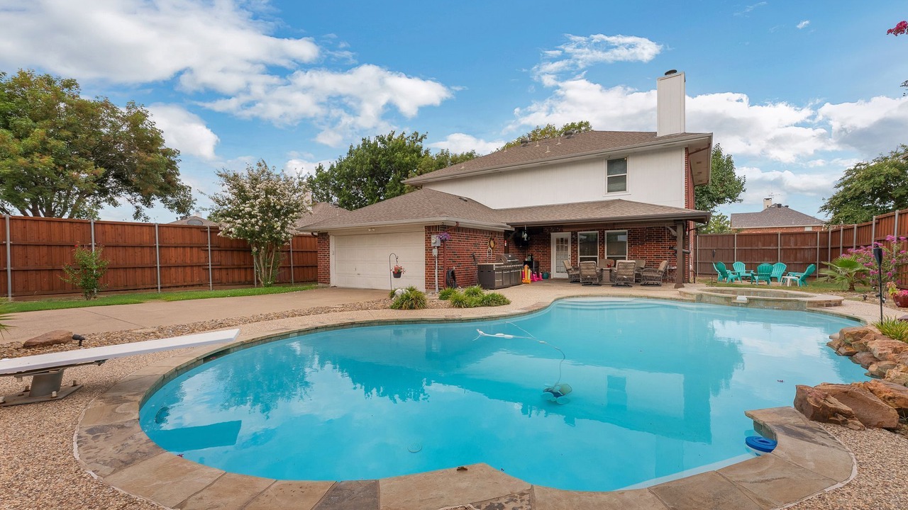 Photo of Outdoor in Allen