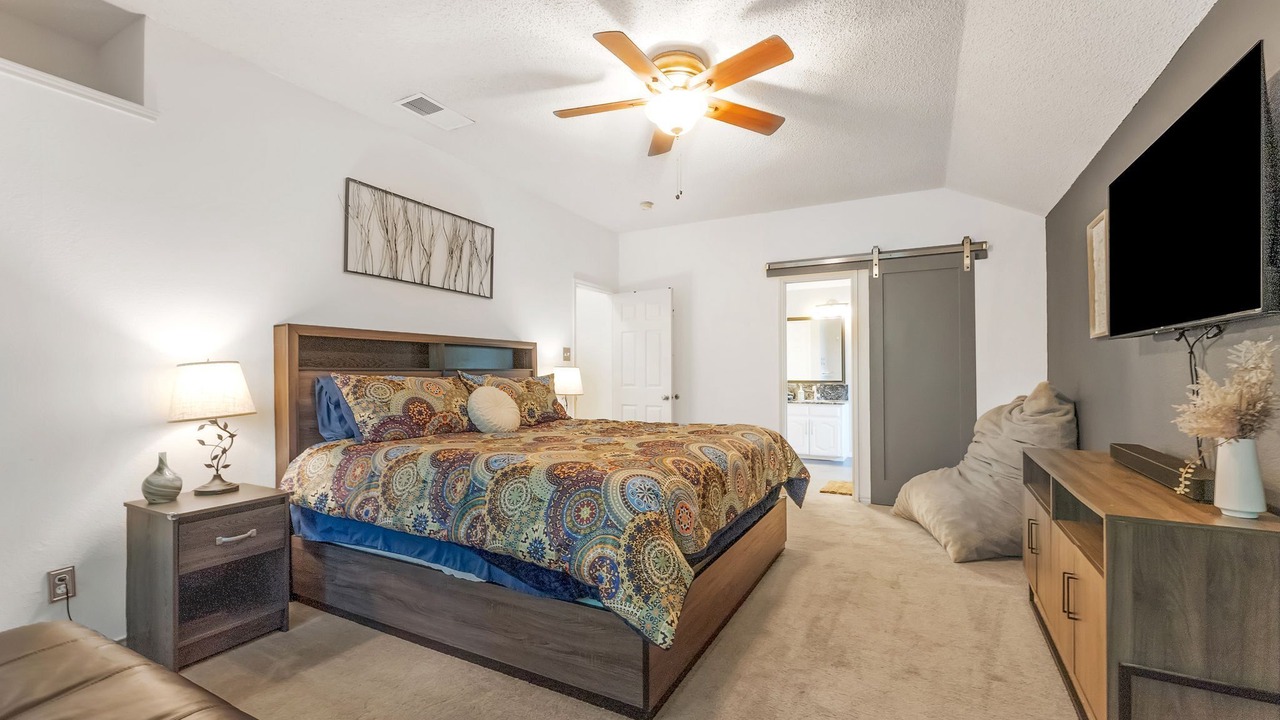 Photo of Bedroom in Allen