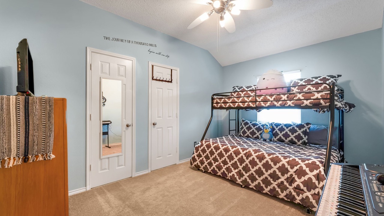 Photo of Bedroom in Allen