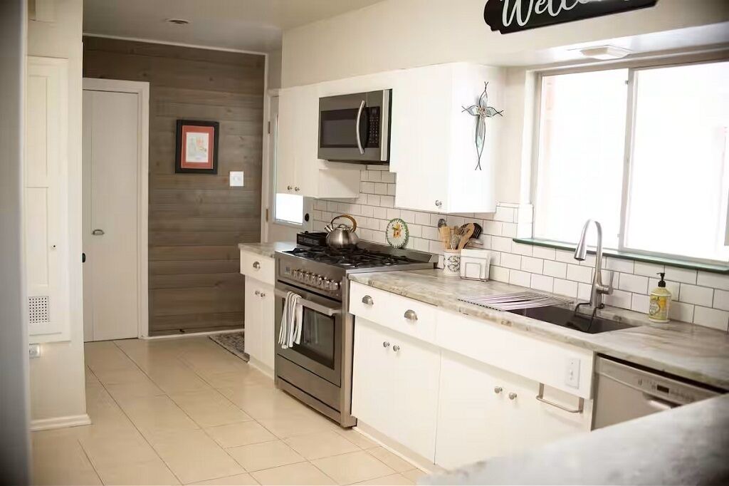 Photo of Kitchen in Amistad National Recreational Area