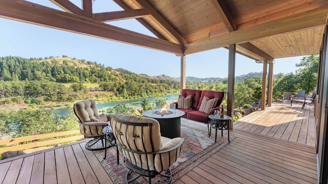 Photo of Patio Balcony in Roseburg