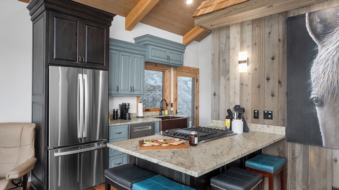 Photo of Others in Roseburg