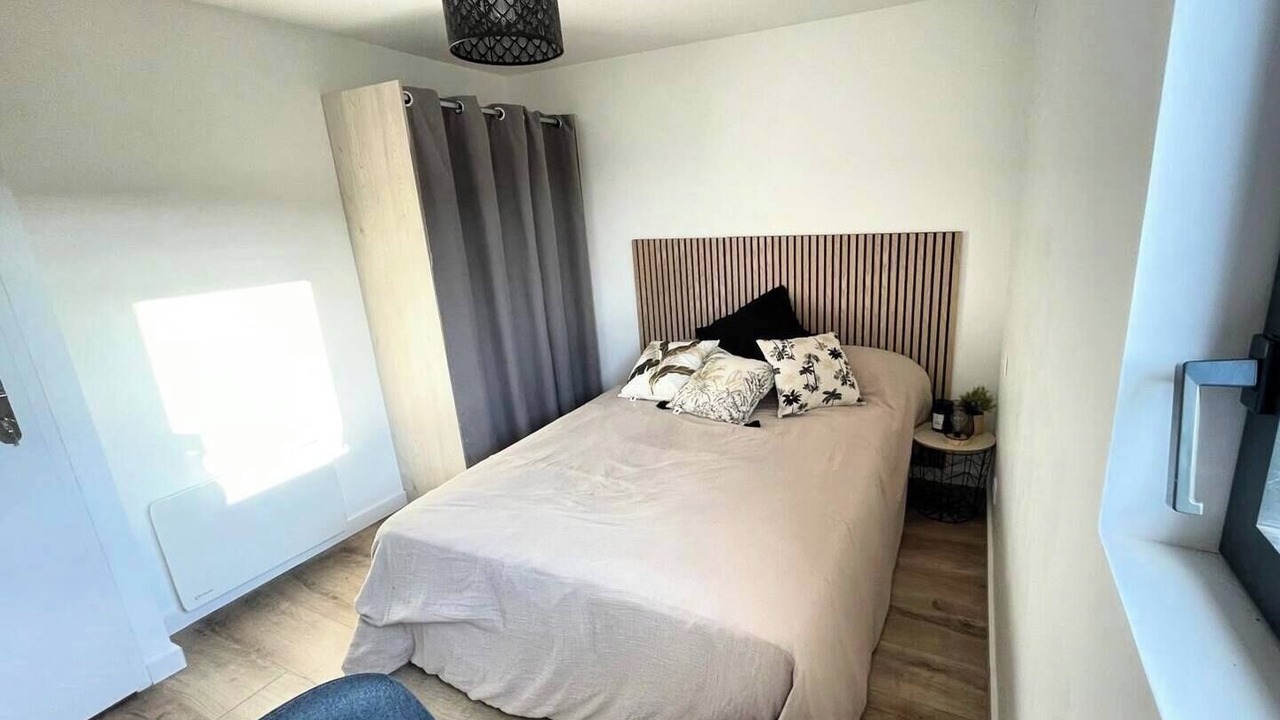 Photo of Bedroom in Saint-Vincent-de-Paul