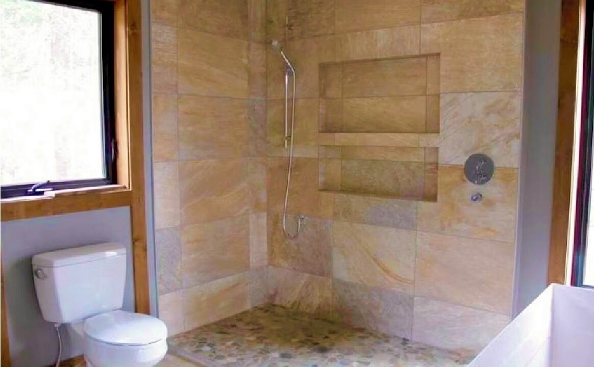Photo of Bathroom in Sainte-Agathe-des-Monts