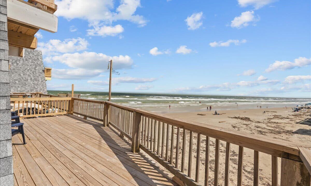 Photo of Others in Surfside Beach