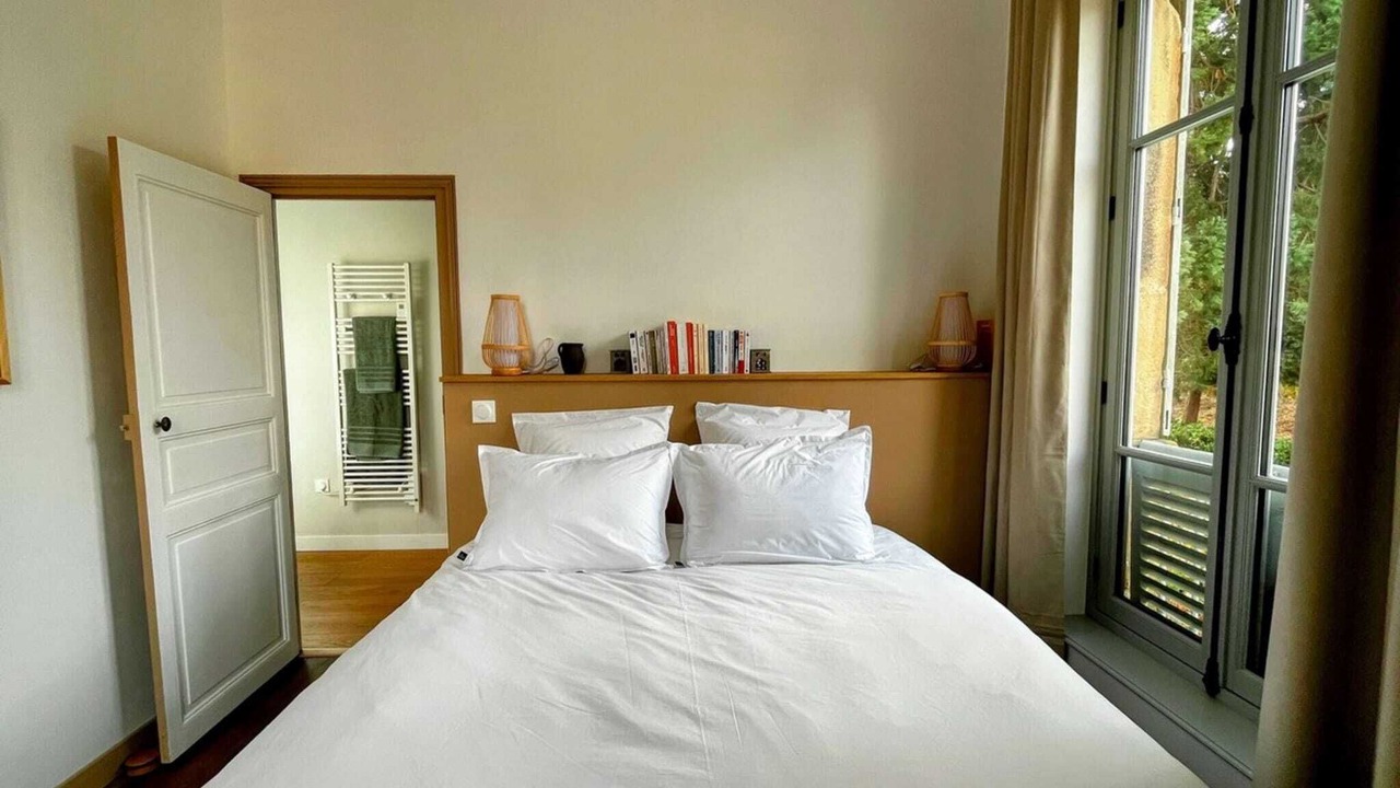 Photo of Bedroom in Autun