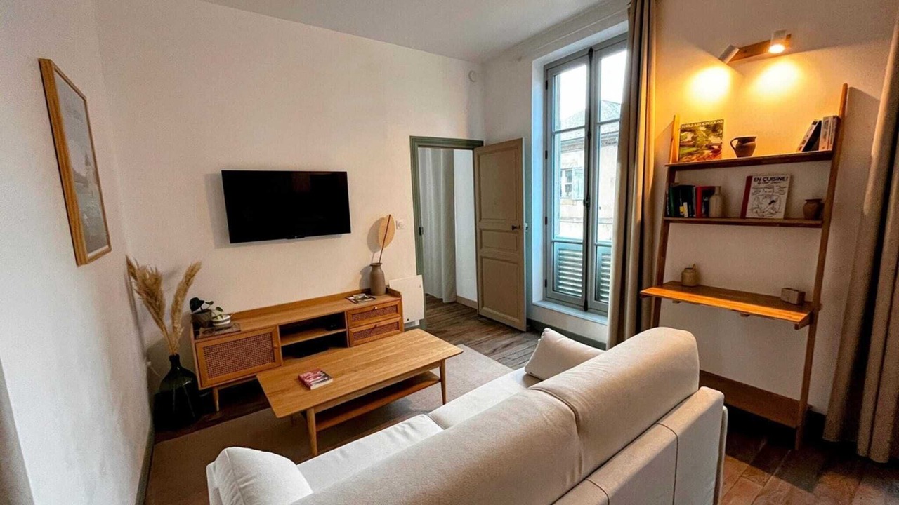 Photo of Livingroom in Autun