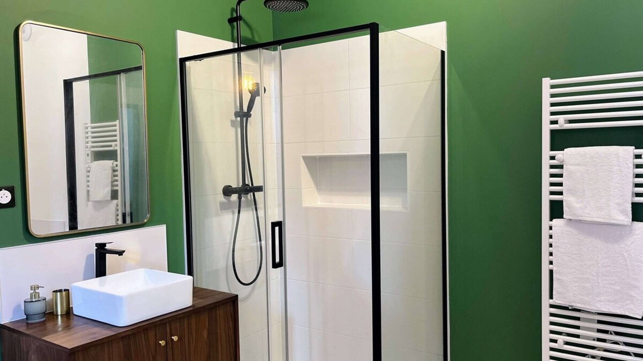 Photo of Bathroom in Autun