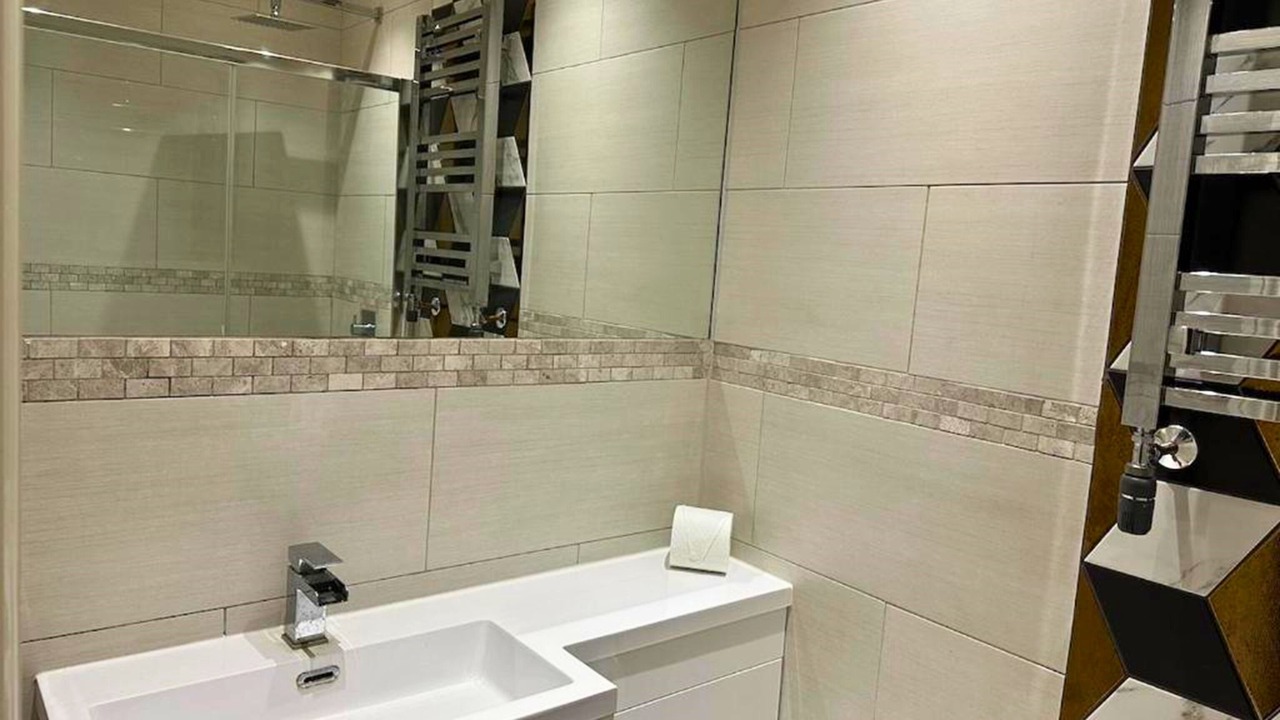 Photo of Bathroom in Ealing Common