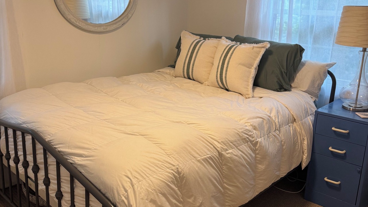 Photo of Bedroom in Cape Neddick