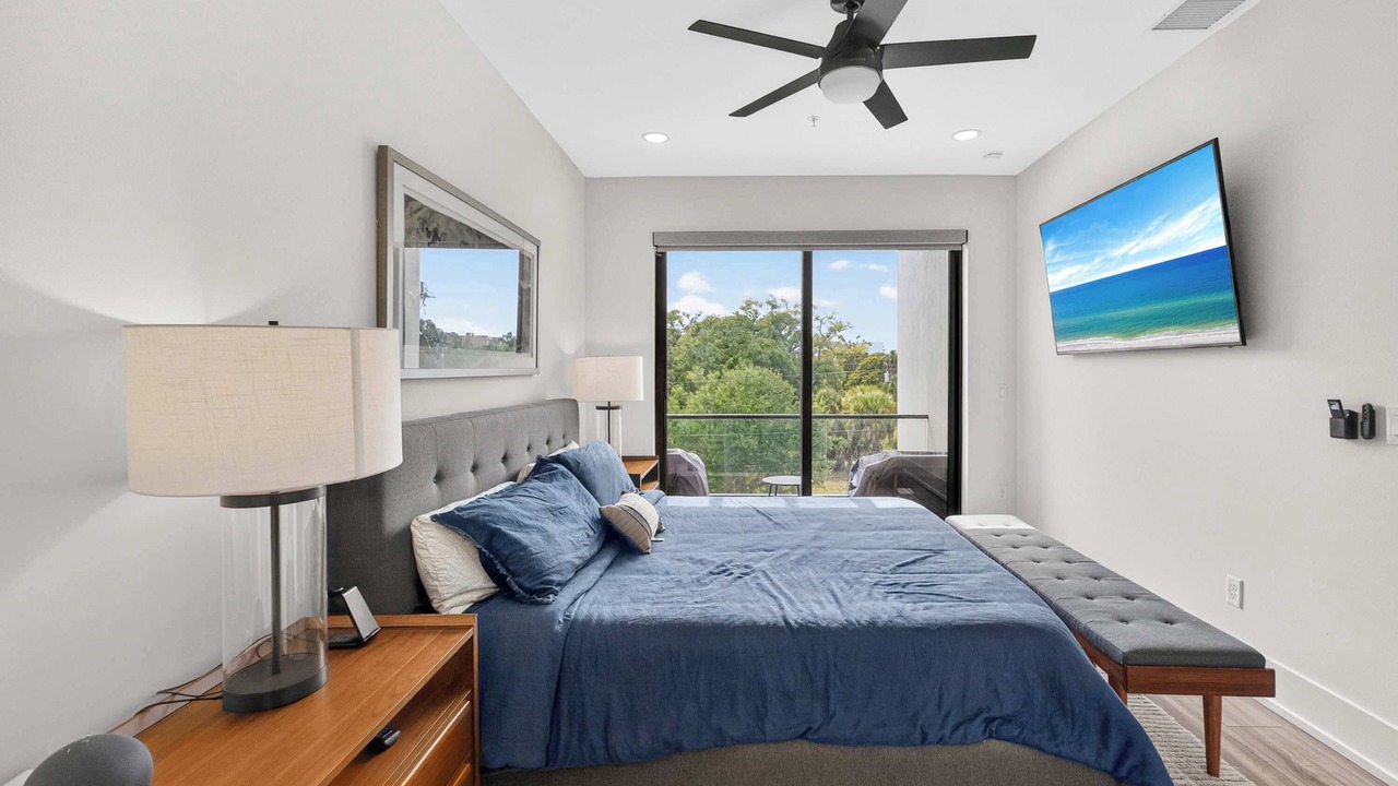 Photo of Bedroom in Downtown