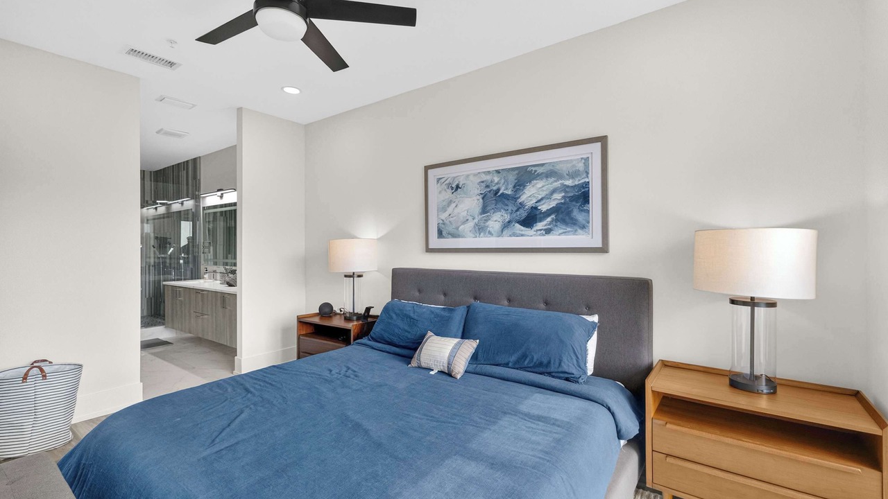 Photo of Bedroom in Downtown