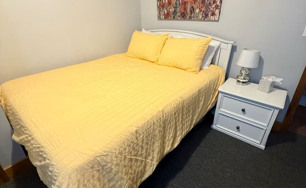 Photo of Bedroom in Grove City