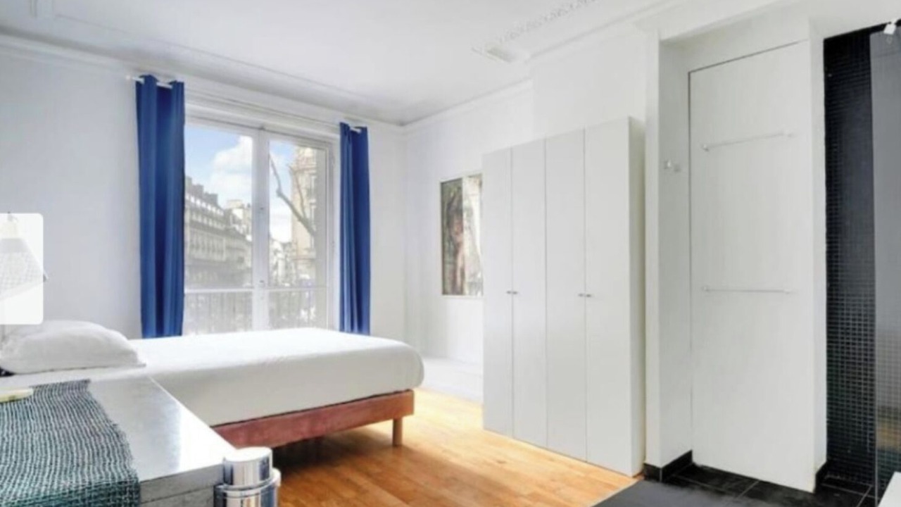 Photo of Bedroom in 8th Arrondissement