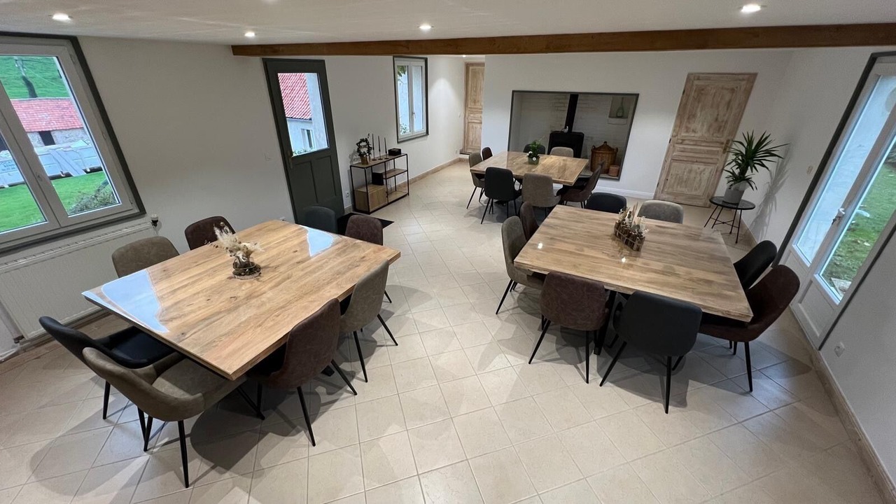 Photo of Others in Alette