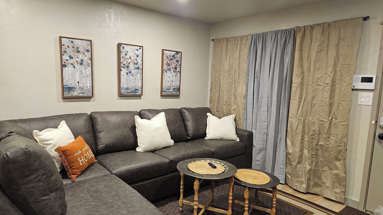 Photo of Livingroom in Central Oklahoma City