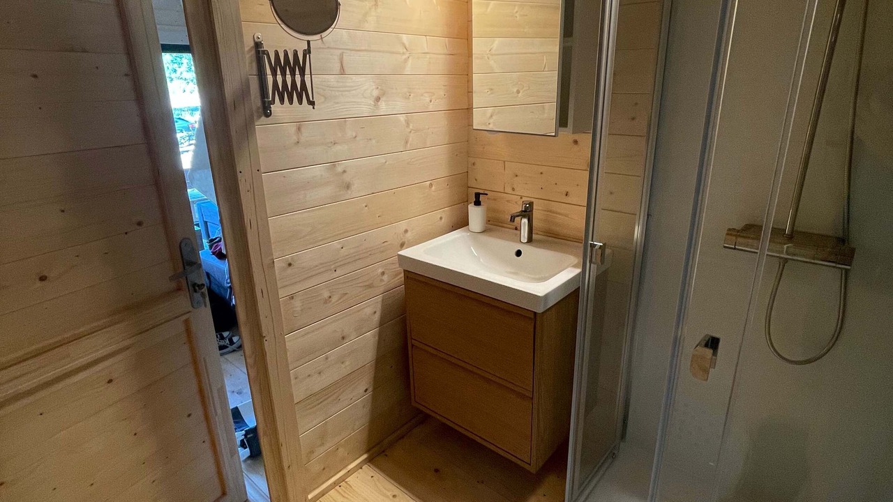 Photo of Bathroom in Jassat