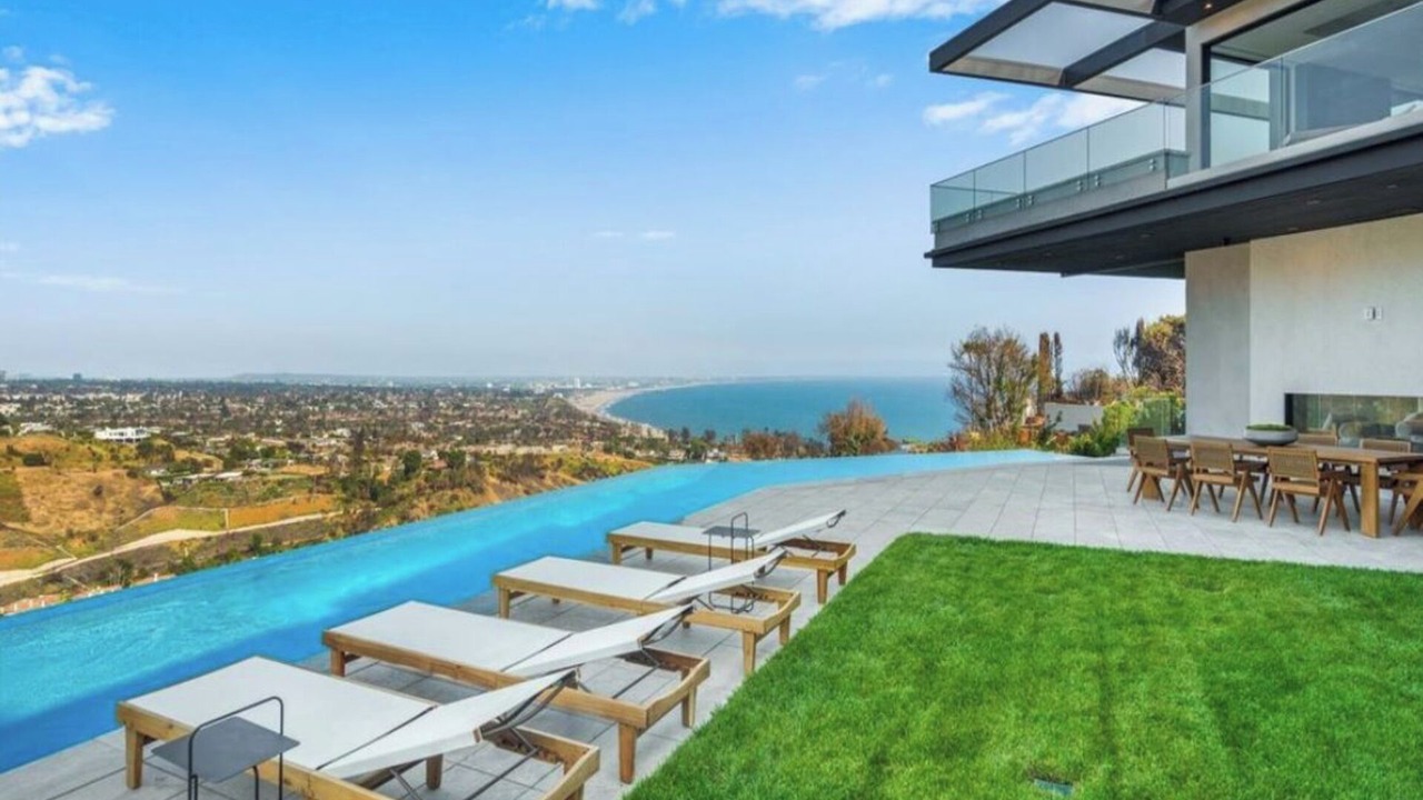 Photo of Outdoor in Pacific Palisades