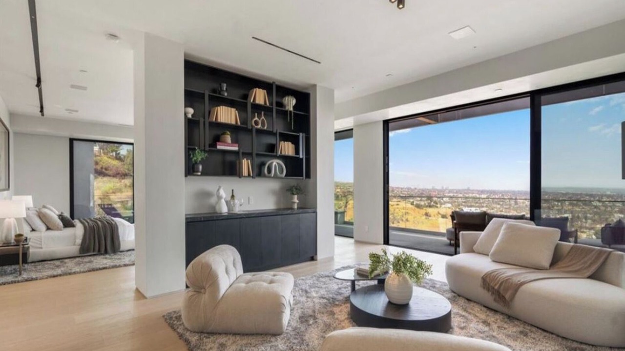 Photo of Livingroom in Pacific Palisades