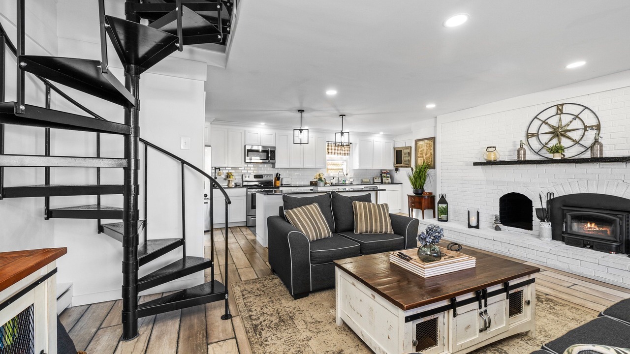 Photo of Bedroom in Sterling Forest