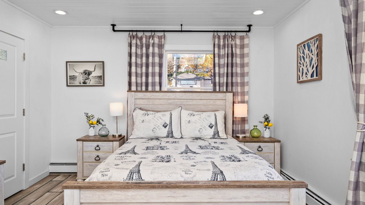 Photo of Bedroom in Sterling Forest