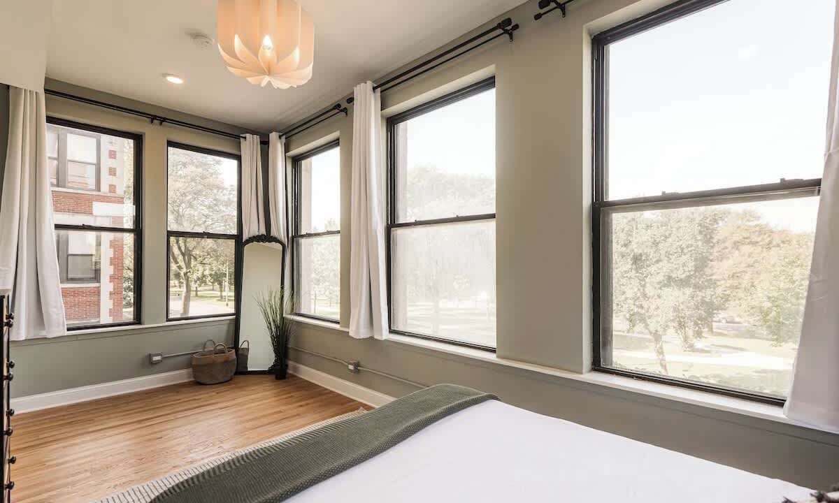 Photo of Bedroom in Kenwood